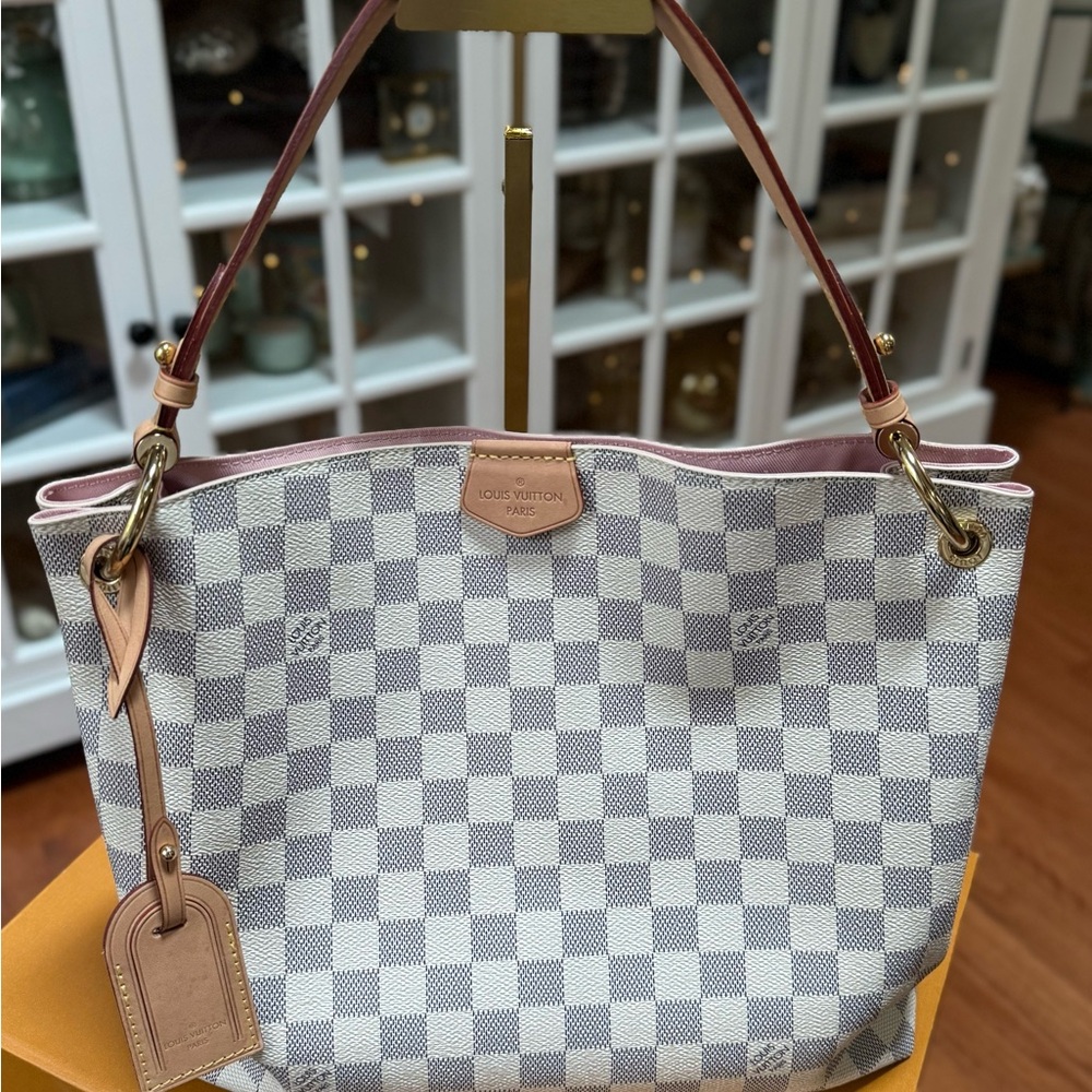 Louis Vuitton Graceful PM